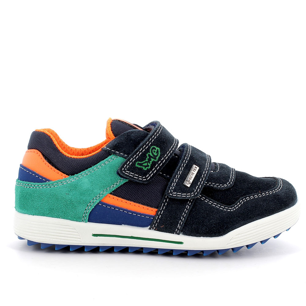 GORE TEX SNEAKERS