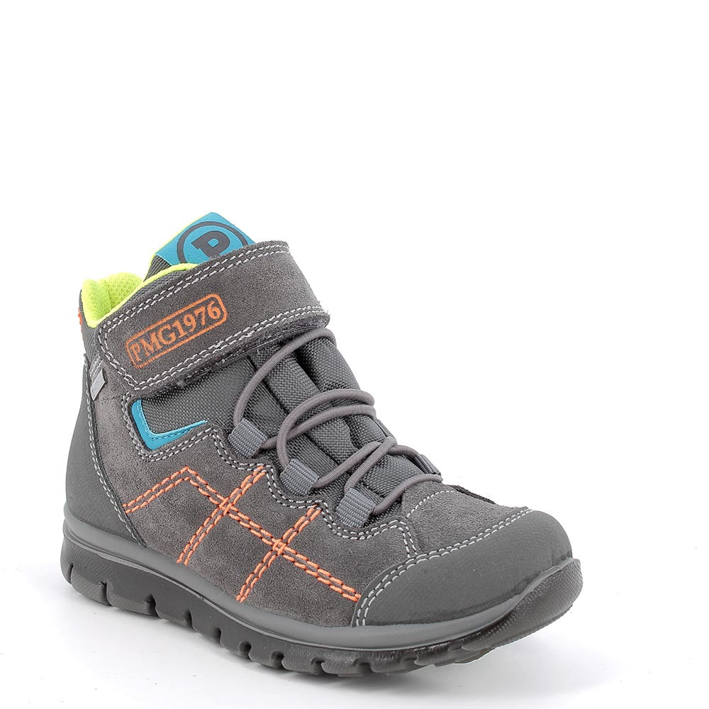 Scarpe in goretex shop