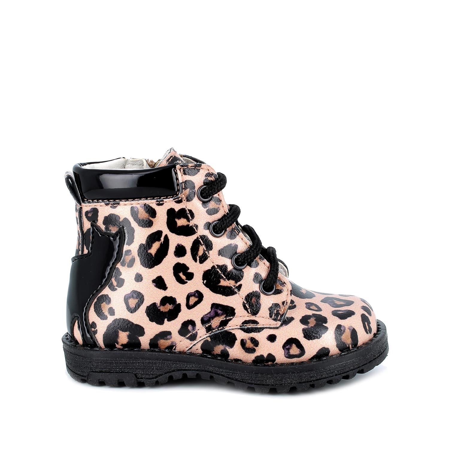 Anfibi da bambina rosa nero