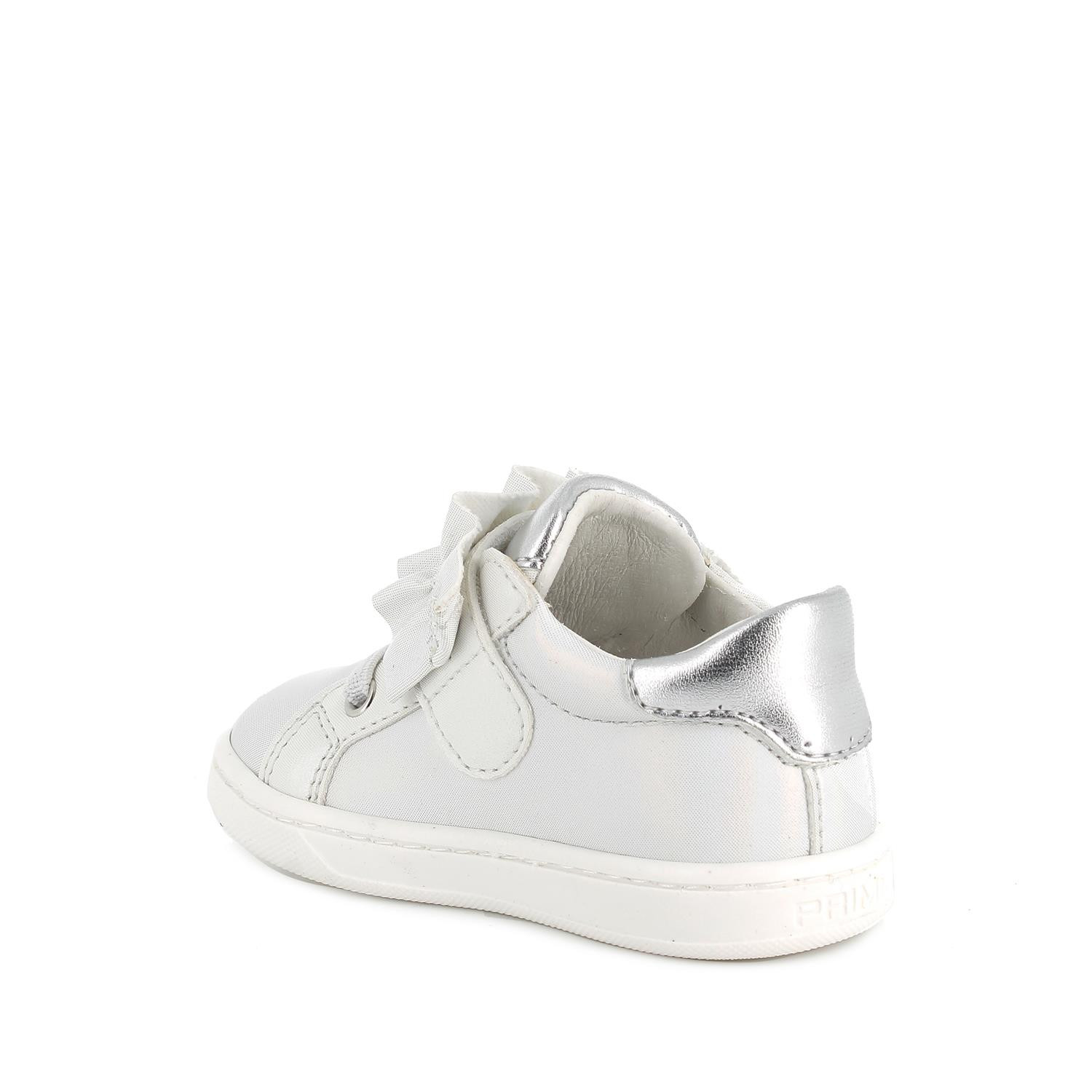 Puma met strik new arrivals