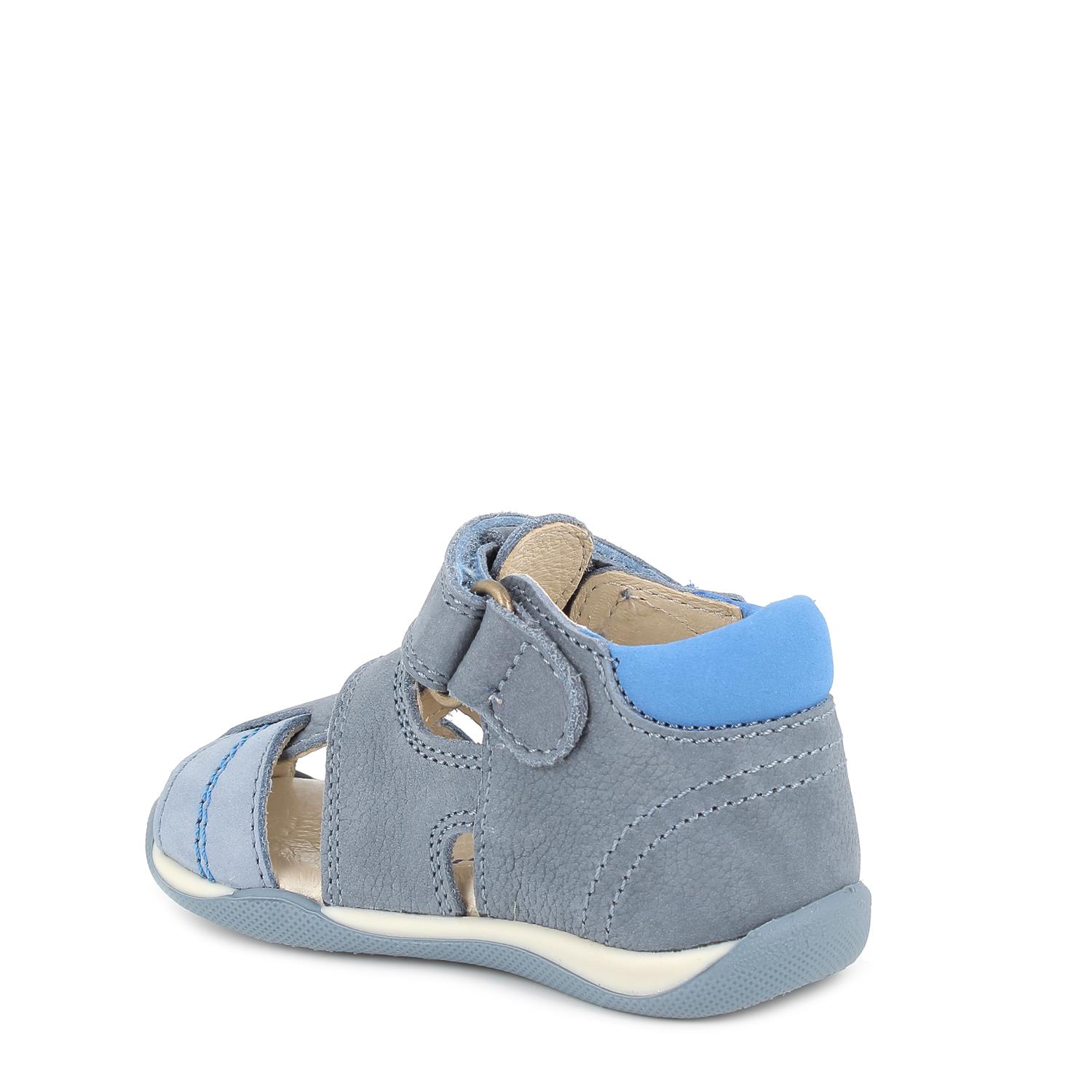 Free step sandals deals