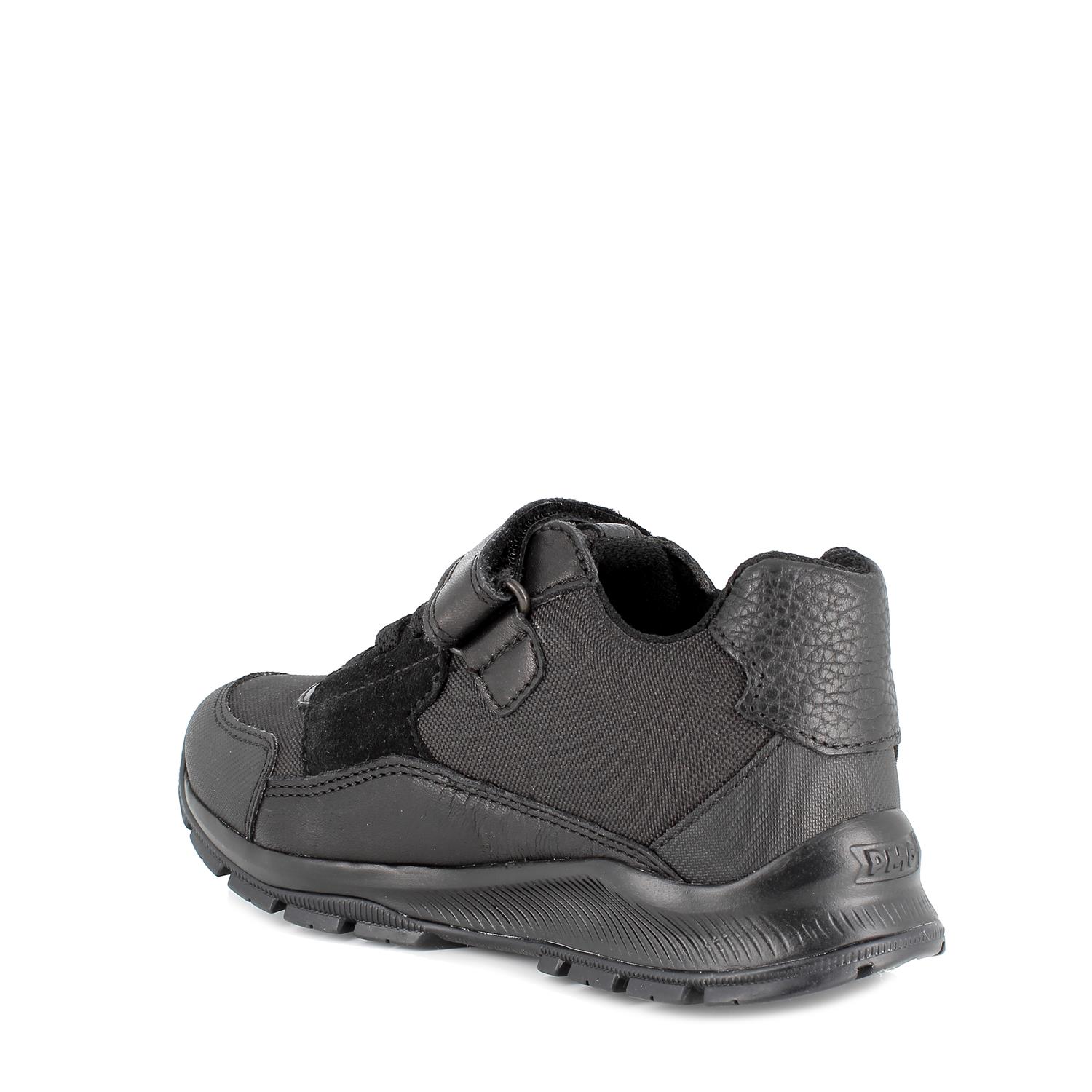 GORE-TEX SNEAKERS FUER JUNGS MIT MICHELINE-SOHLE