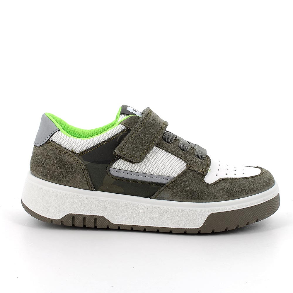 SNEAKERS   JUNGEN    DUNKELGRUEN-WEISS