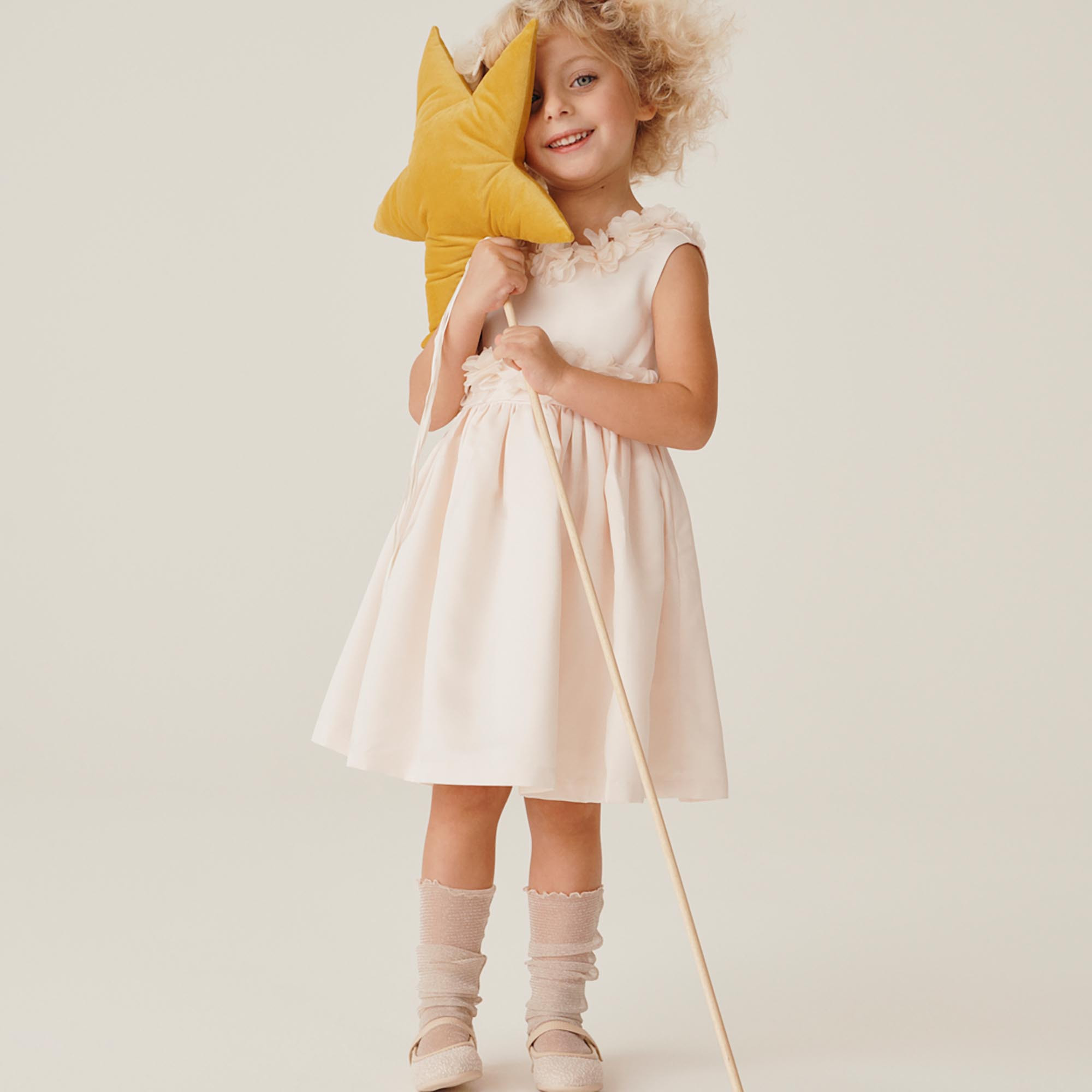 Vestido de satén para niña, rosa