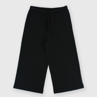 Pantalón de tejido seersucker para niña, negro Pantalón de tejido seersucker para niña, negro