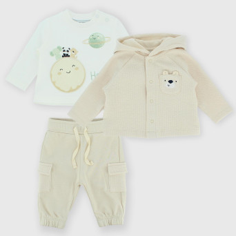 Beige three-piece baby girl outfit Beige three-piece baby girl outfit
