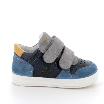 Deportivo para niño azul y gris con velcro Deportivo para niño azul y gris con velcro