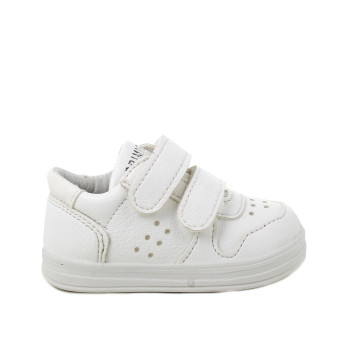Deportivo para niño blanco con velcro Deportivo para niño blanco con velcro