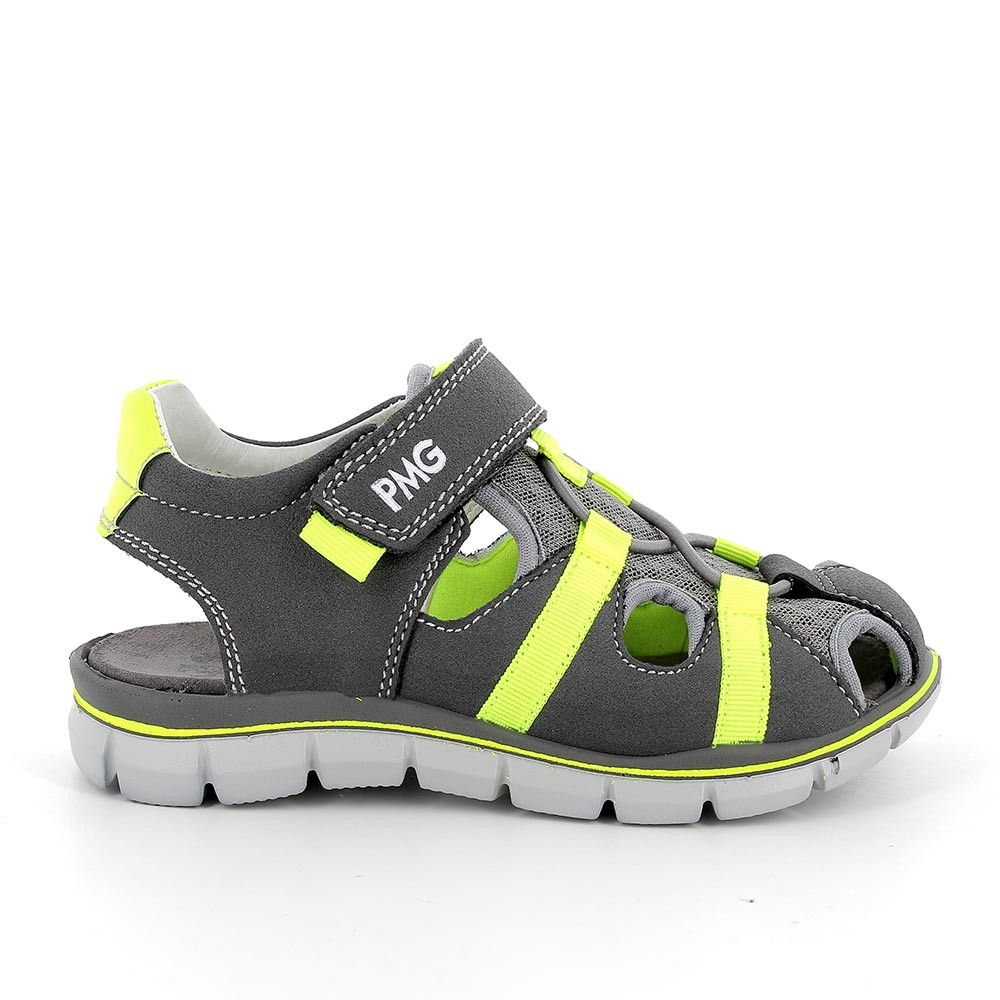 Sandalia para niño gris con velcro