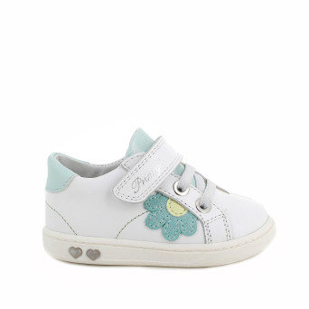 Shoes for girls white with velcro Shoes for girls white with velcro