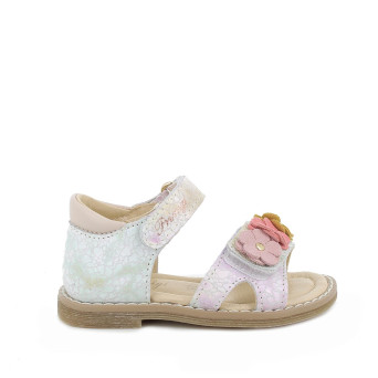 Кожаные сандалии для девочек,белый Кожаные сандалии для девочек,белый