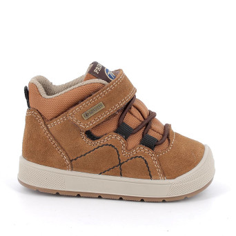 Chaussures gore-tex pour garçon brun avec velcro Chaussures gore-tex pour garçon brun avec velcro
