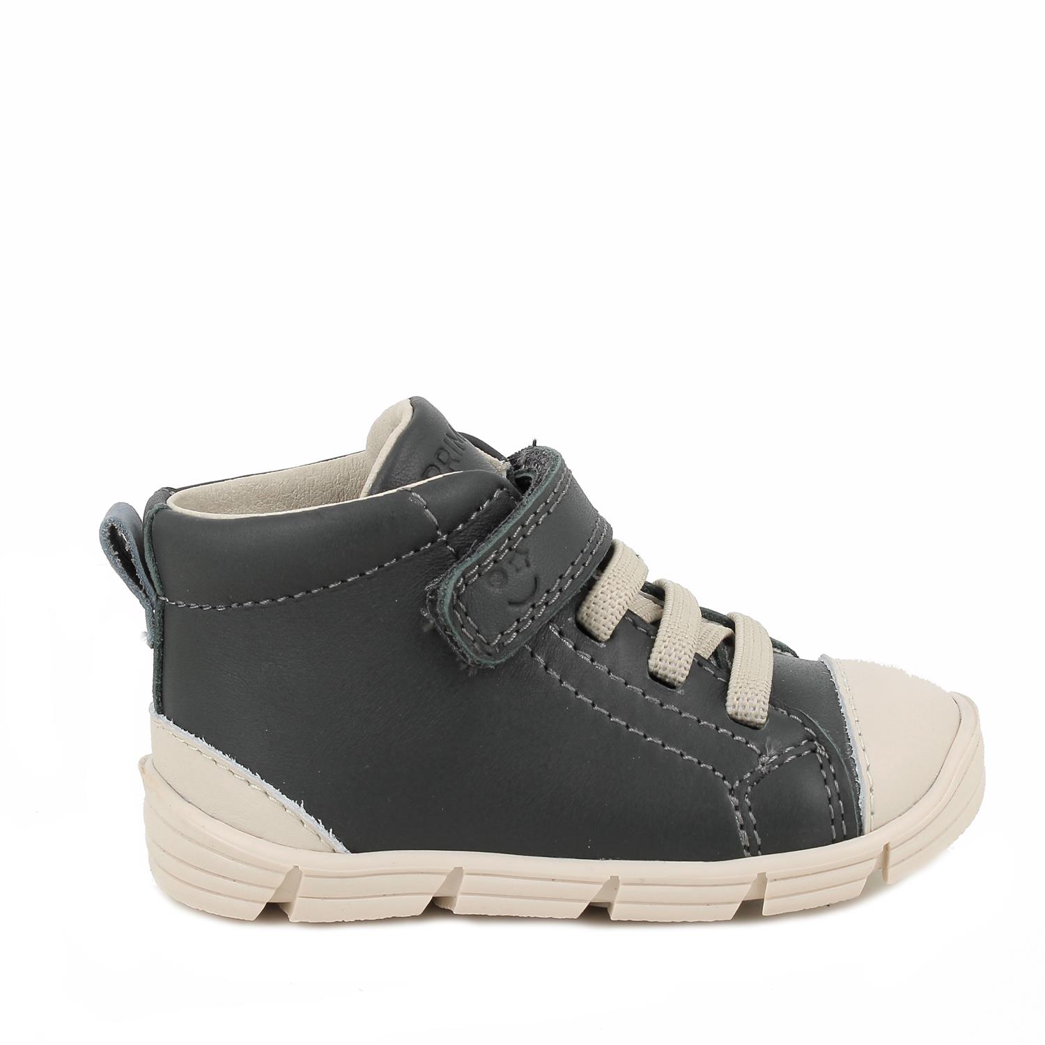 Shoes for boys green with velcro