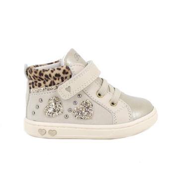 Shoes for girls beige and platinum with velcro Shoes for girls beige and platinum with velcro