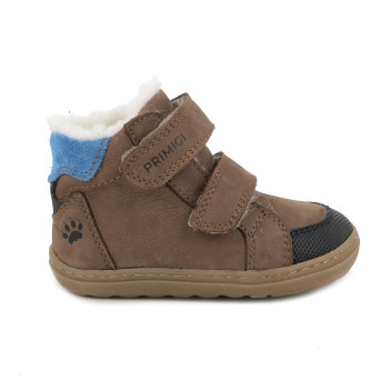 Chaussure pour garçon brun avec velcro Chaussure pour garçon brun avec velcro