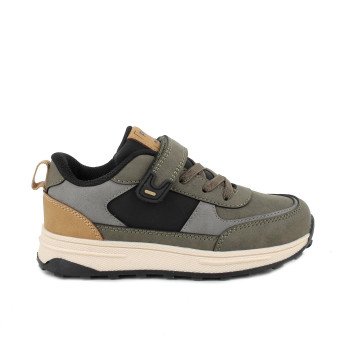 Sneakers da bambino verde con strap Sneakers da bambino verde con strap