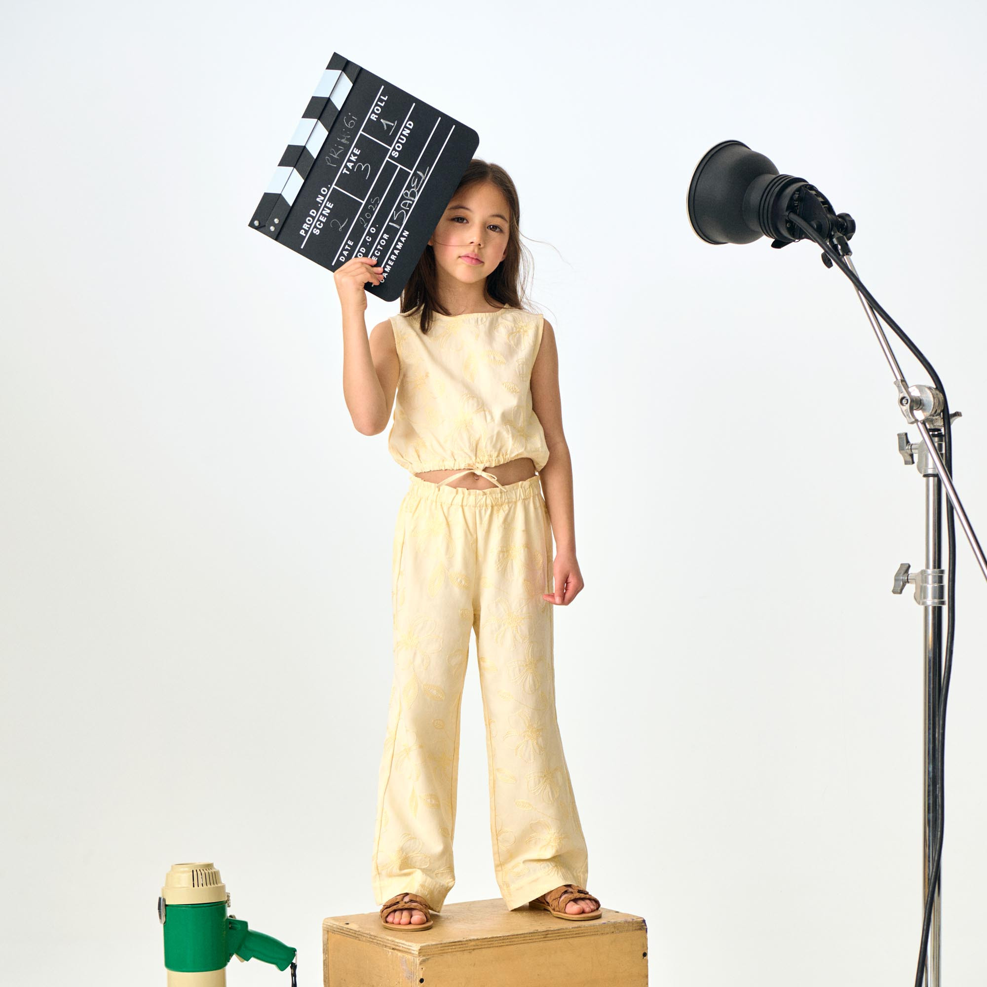 Short-sleeves shirt for girl yellow