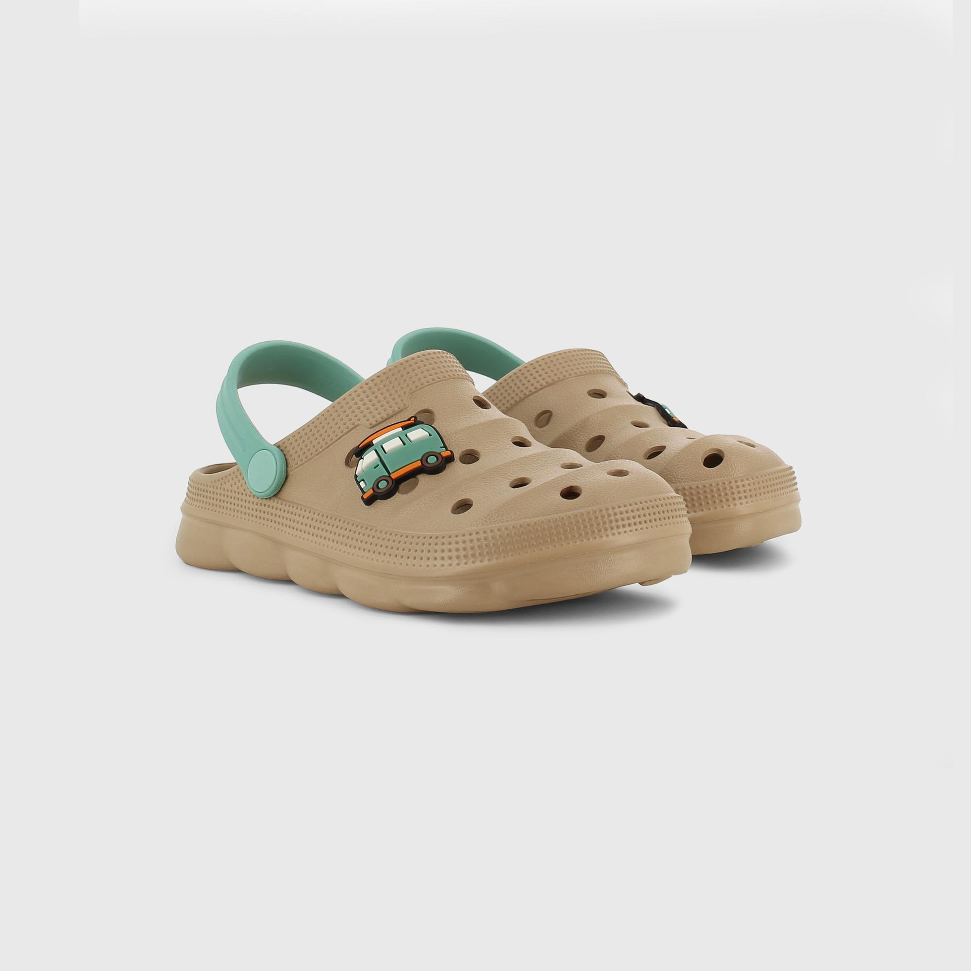 Тапочки для мальчика бежевые